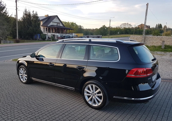 Volkswagen Passat cena 43500 przebieg: 260000, rok produkcji 2013 z Gozdnica małe 277